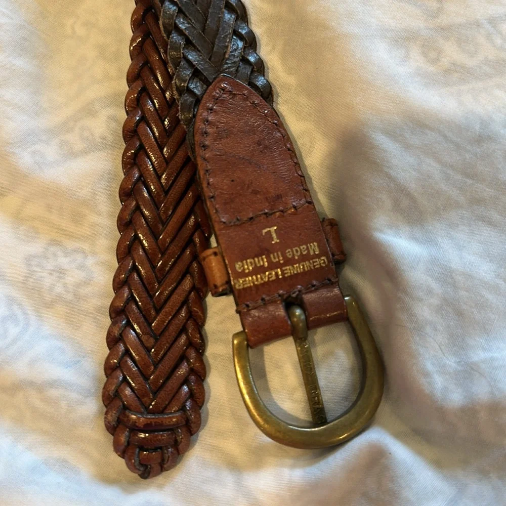 Stylish Brown Braided Leather Belt